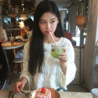 月亮中的亚马逊女人